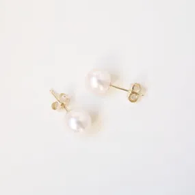 14k Gold 8mm Pearl Post Earrings