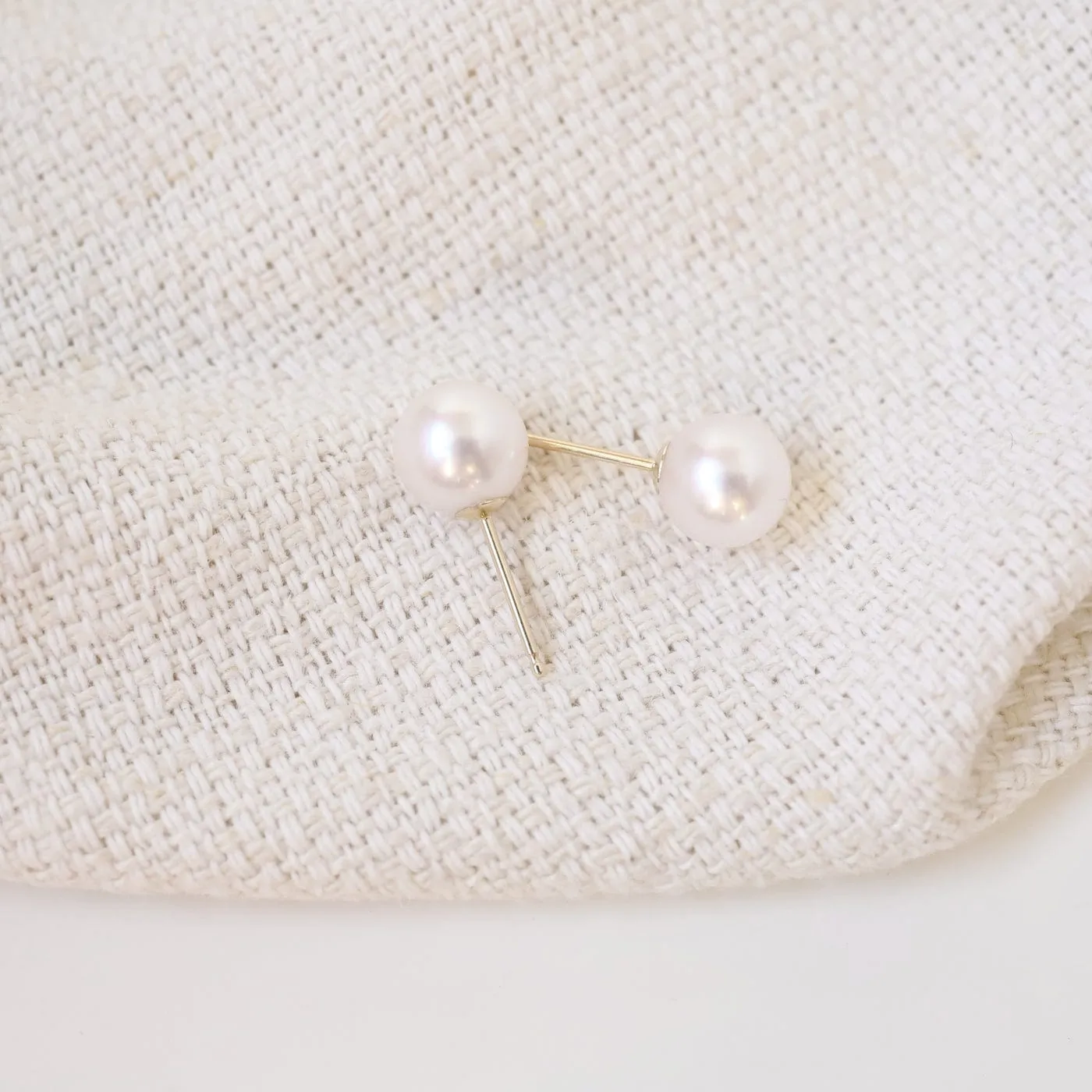 14k Gold 8mm Pearl Post Earrings