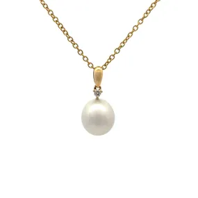 18K Yellow Gold Australian South Sea 10-11mm Cultured Pearl and Diamond Pendant