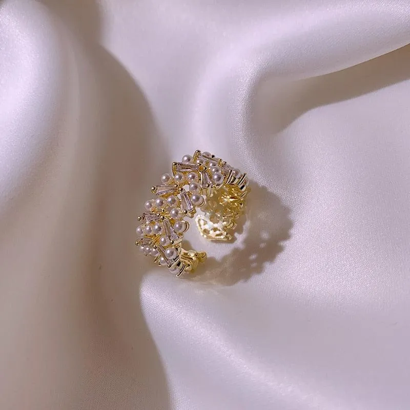 Aitana Pearl & Zircon Ring