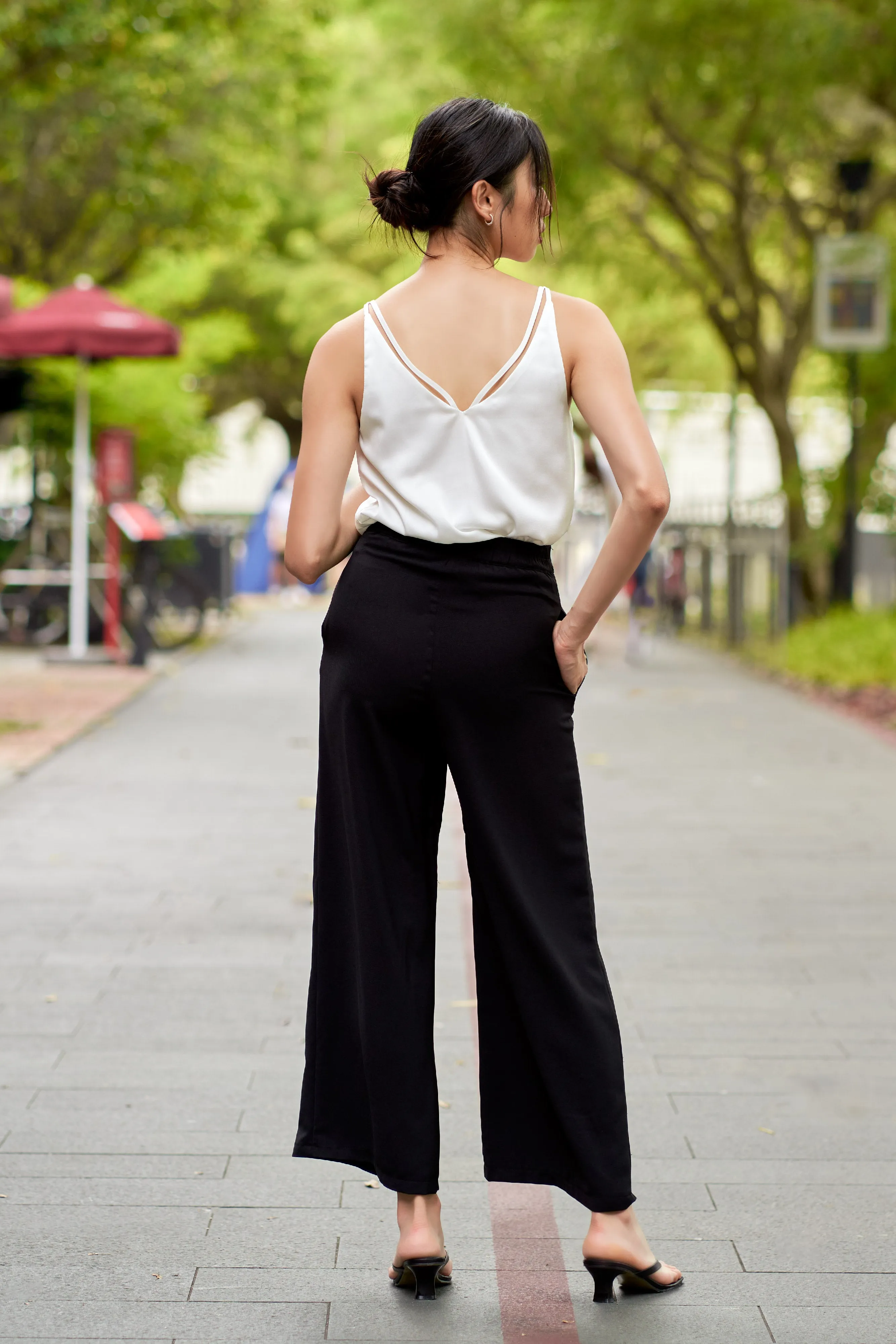 Boey Wide-Leg Pants in Black