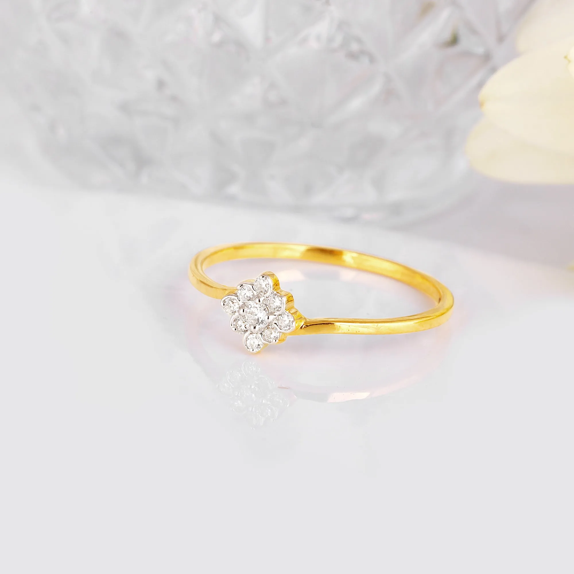 Gold Beauty In Elegance Diamond Ring