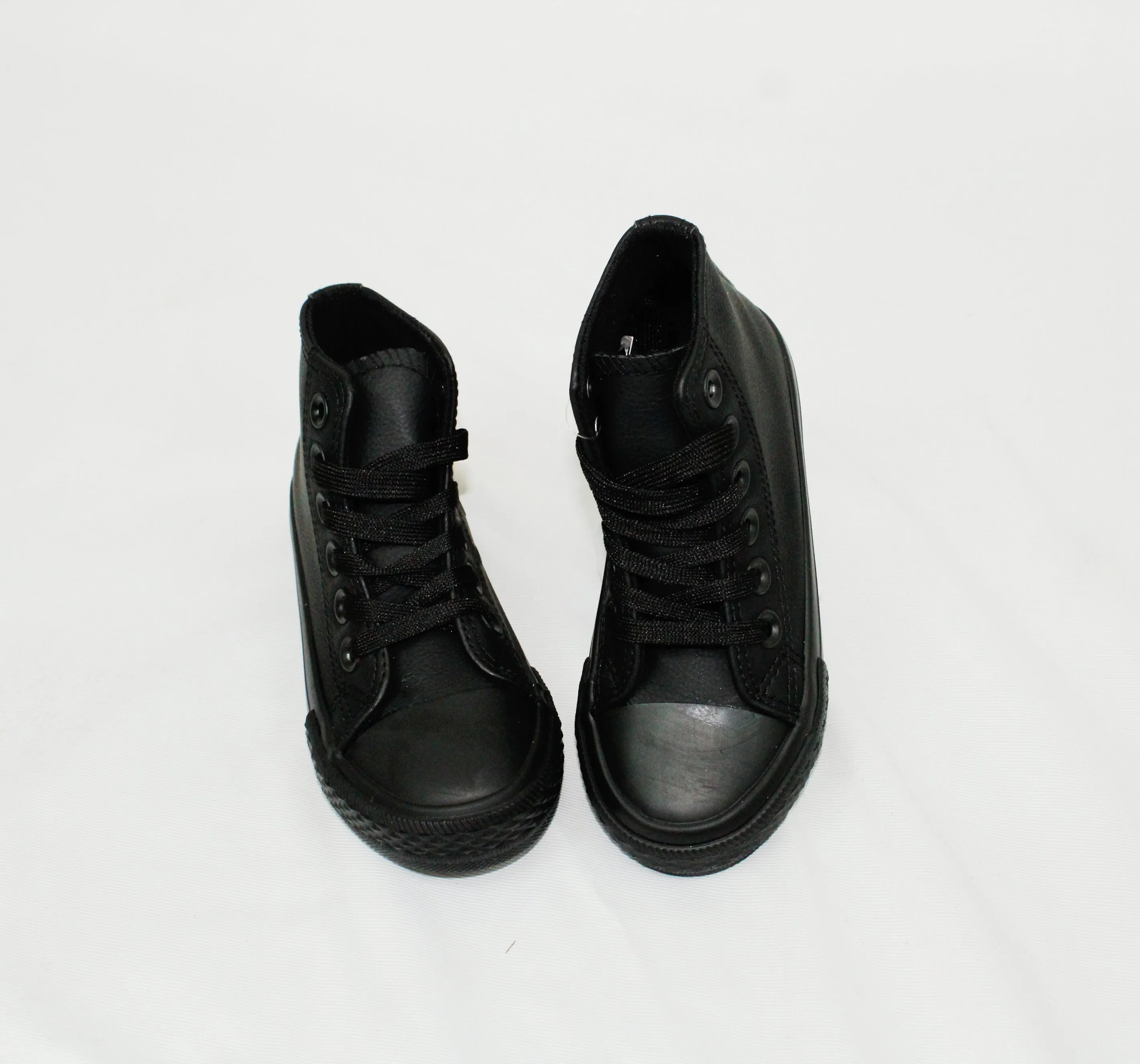 K7 Star Hi PU Black kiddies sneaker