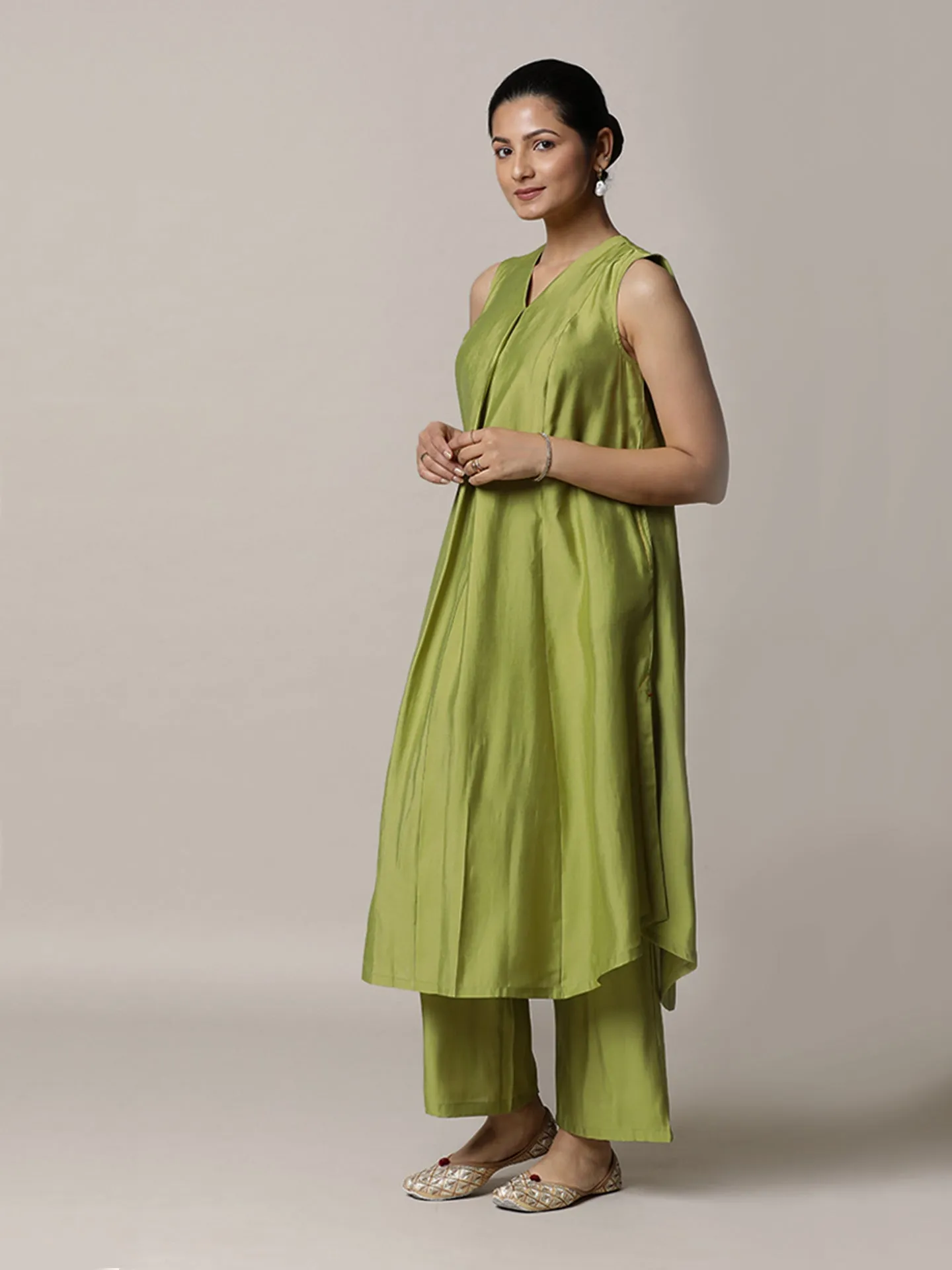 Mirha x Rozaana | A Line Kurta in Pista Green with Thread Work | Coords or Only Kurta