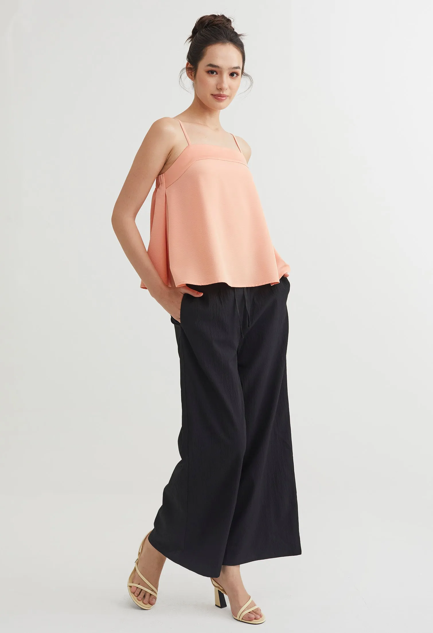 Monotone Contrast Trim Slip Blouse