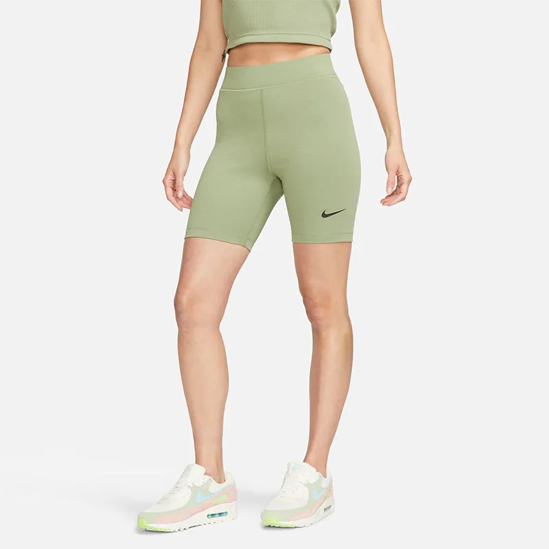 Nike Women's Sportswear Classics High-Waisted 8" Biker Shorts