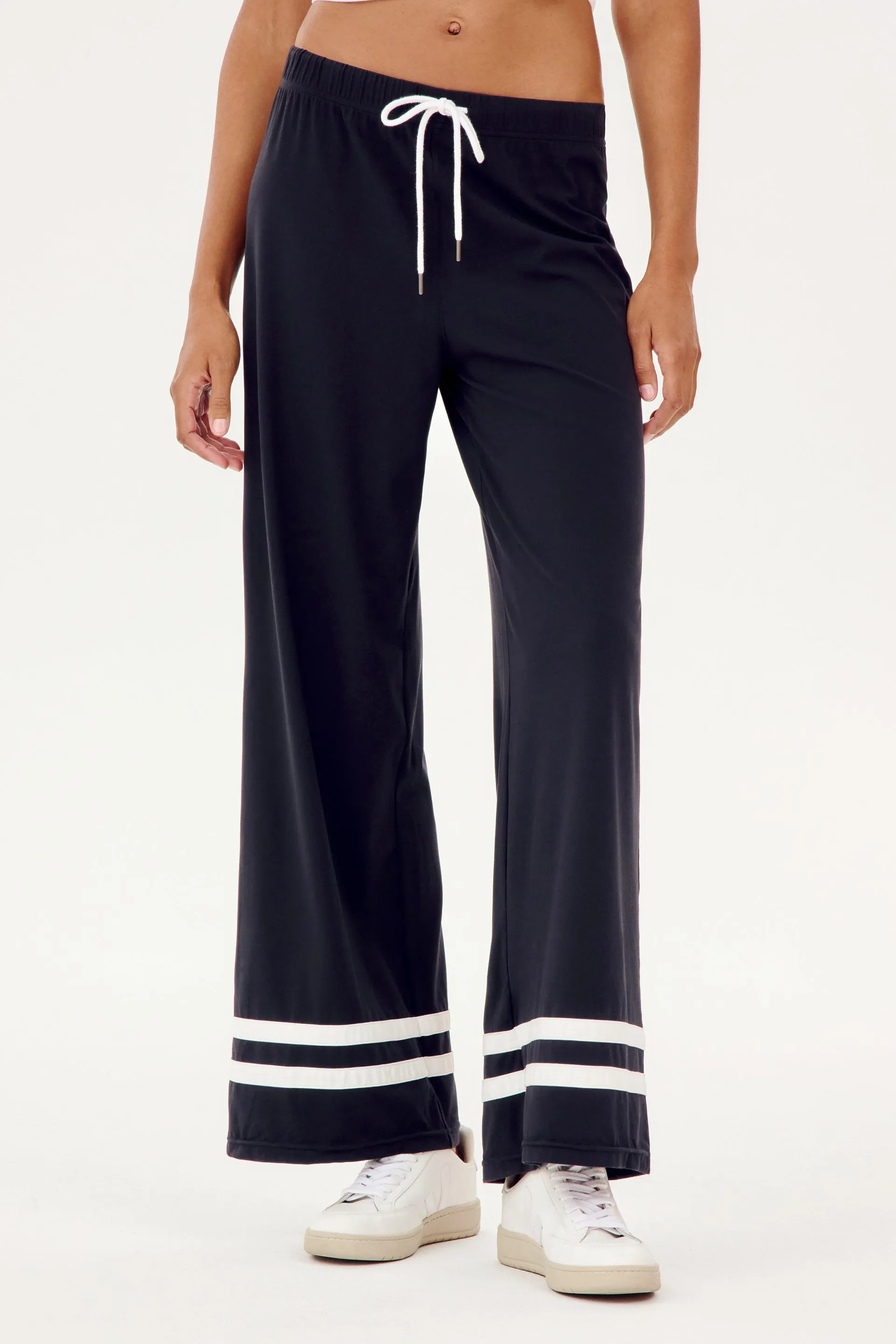 Quinn Airweight Wide Leg Pant