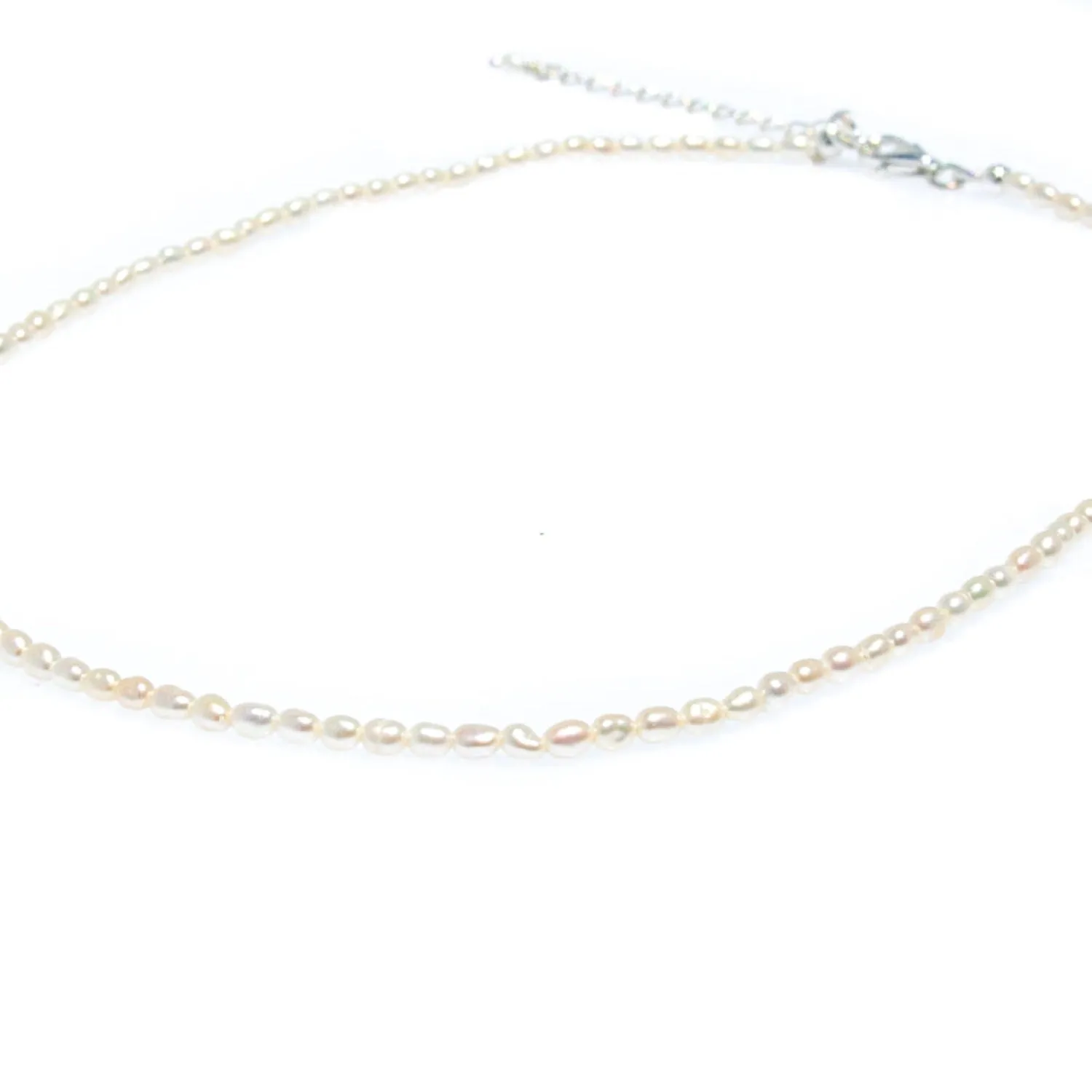 Rani Rice Pearl Necklace Silver Detail