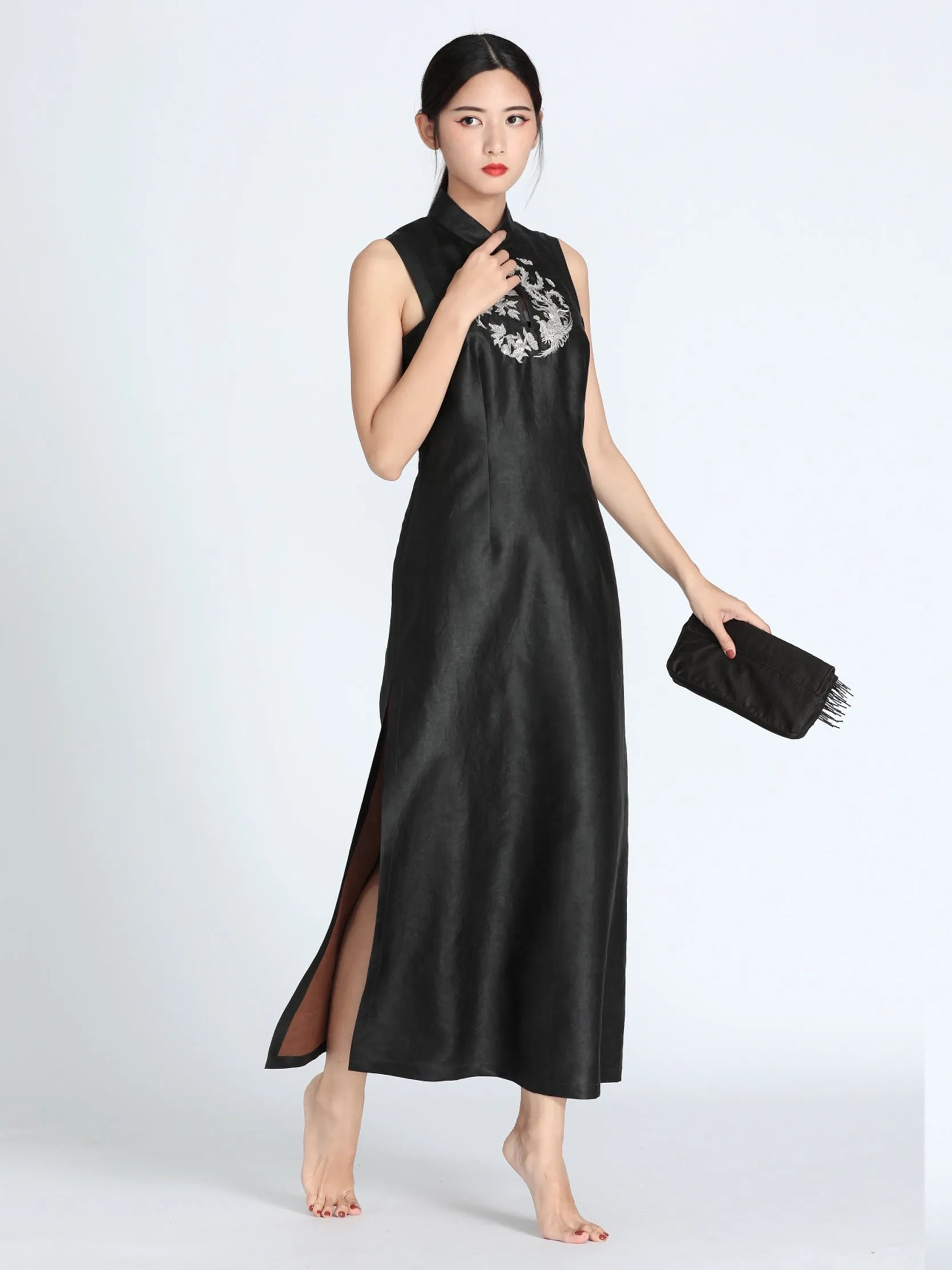 Stand collar embroidered evening dress